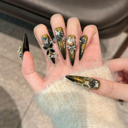 Customized nail