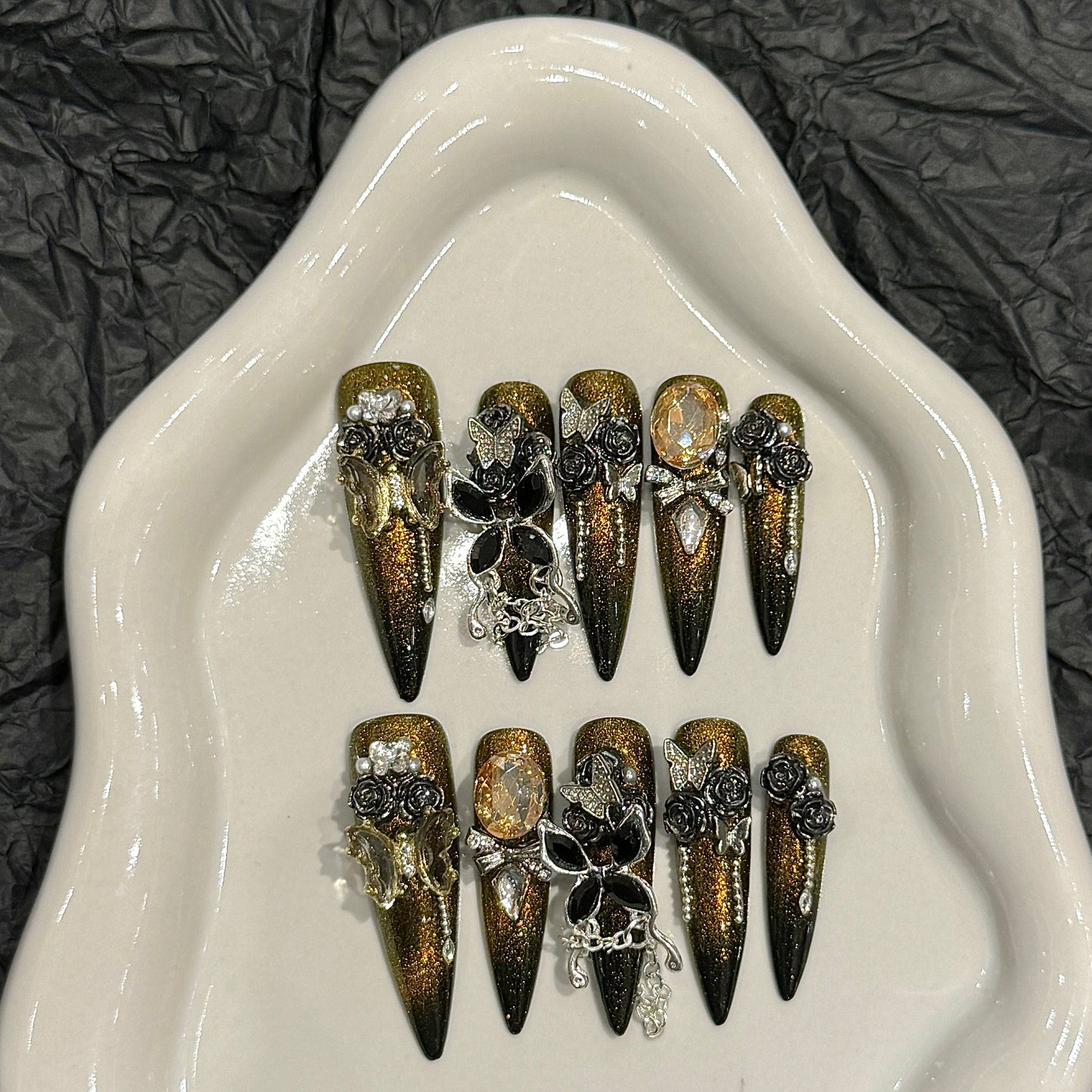 Customized nail